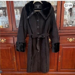 Alfani Elegant Black Trench Coat with Fur Details